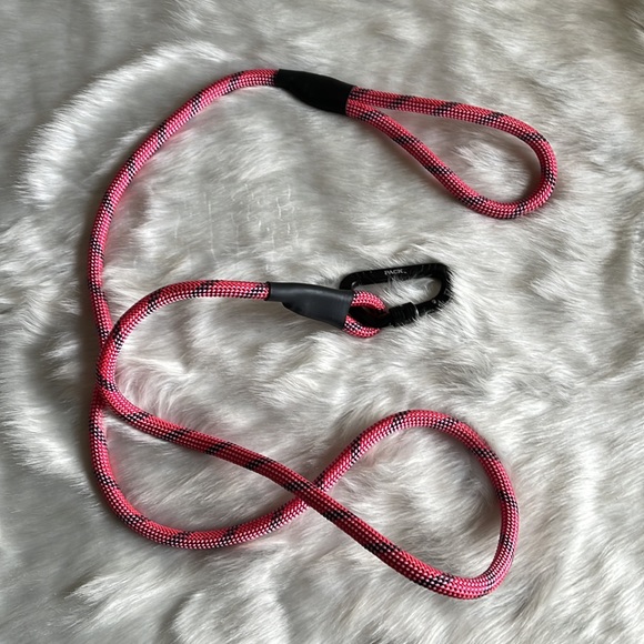 Pack Leash Power Pink Dog Leash - Picture 2 of 7